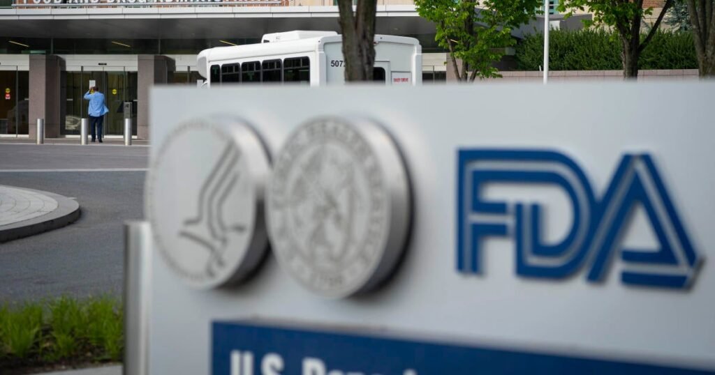 FDA-pauses-updates-on-foodborne-outbreak-probes-as-health-agencies.jpg