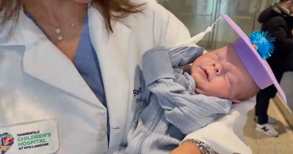 Baby-has-worlds-smallest-pacemaker-implanted-to-treat-dangerous-heart.png