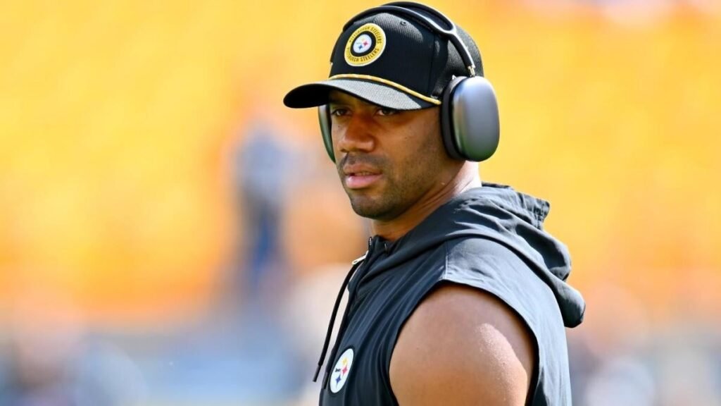 2025-NFL-free-agency-QB-tracker-Giants-add-both-Russell.jpg
