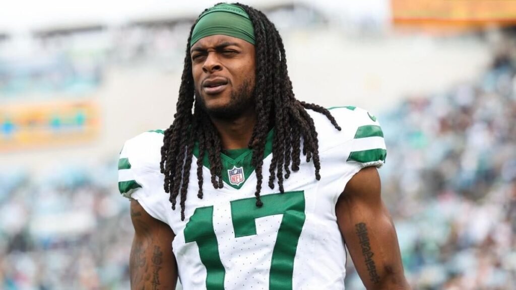 2025-NFL-free-agency-tracker-Full-list-of-team-by-team-signings.jpg