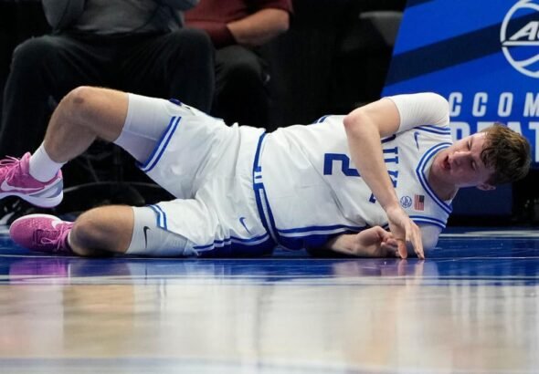 Cooper-Flagg-injury-update-X-rays-negative-but-Duke-star-ankle.jpg