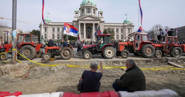 Crowds-converge-in-Belgrade-for-protest-rally-against-Serbias-president.jpg