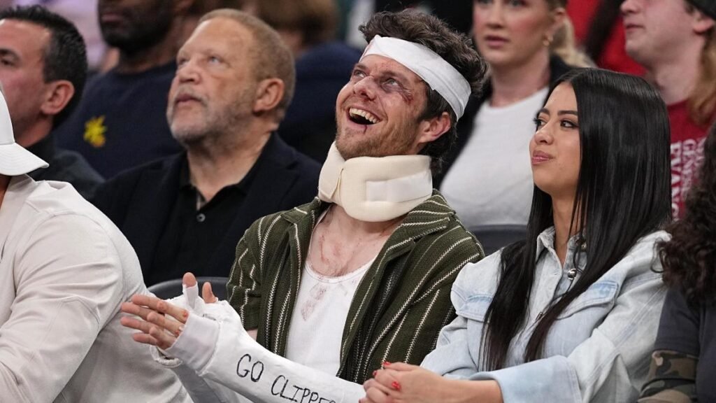 LOOK-Jack-Quaid-fakes-injuries-during-Clippers-game-while-promoting.jpg