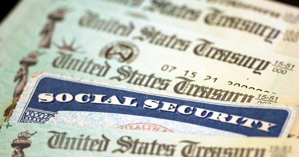 Social-Security-says-it-will-restart-clawing-back-100-of.jpg