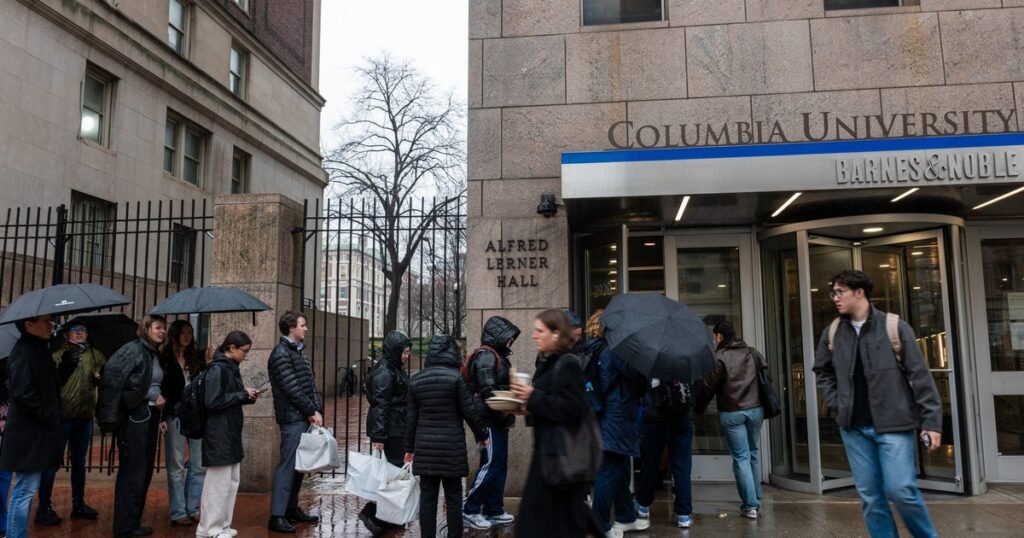 Trump-administration-seeking-to-deport-21-year-old-Columbia-protester-and-green.jpg