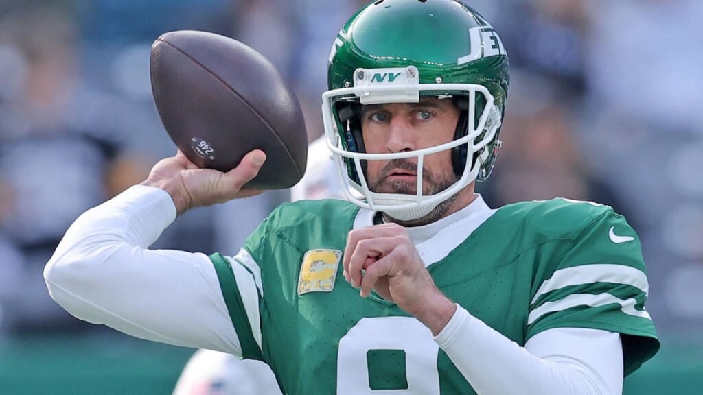 Aaron-Rodgers-breaks-silence-QB-sounds-off-on-ugly-Jets.jpg