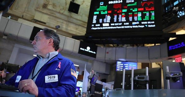 Dow-soars-more-than-1000-points-amid-relief-rally.jpg