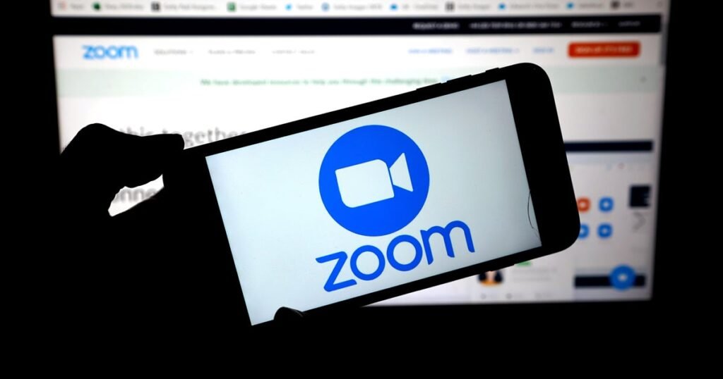 Is-Zoom-down-Users-report-problems-with-the-video-conferencing.jpg