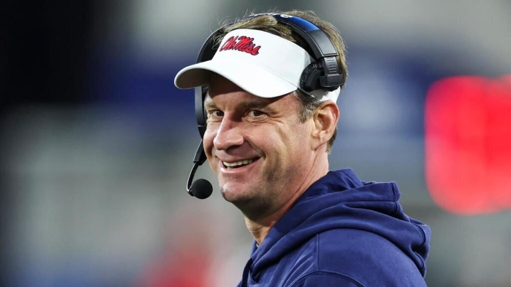 Lane-Kiffin-trolls-Miami-over-Carson-Becks-4-million-NIL.jpg