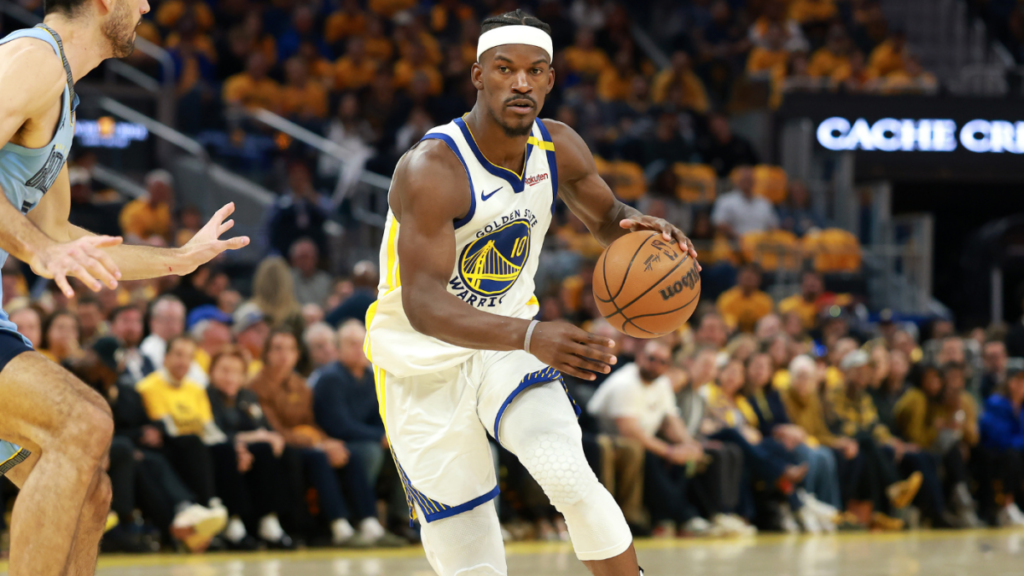 With-Playoff-Jimmy-Butler-next-to-Stephen-Curry-Warriors-show.png