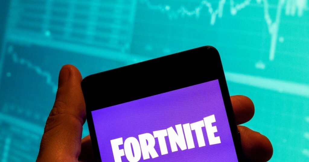 Apple-blocks-Fortnite-game-on-iPhones-video-game-company-says.jpg