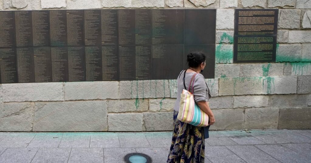 Paris-officials-investigate-vandalism-at-Holocaust-memorial-3-synagogues.jpg