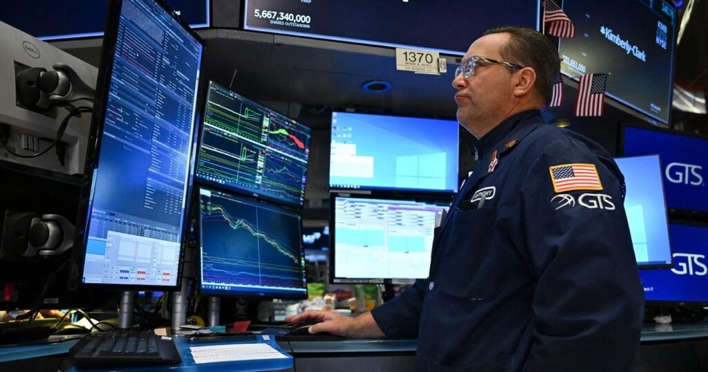 Stock-market-futures-jump-after-court-halts-most-Trumps-tariffs.jpg