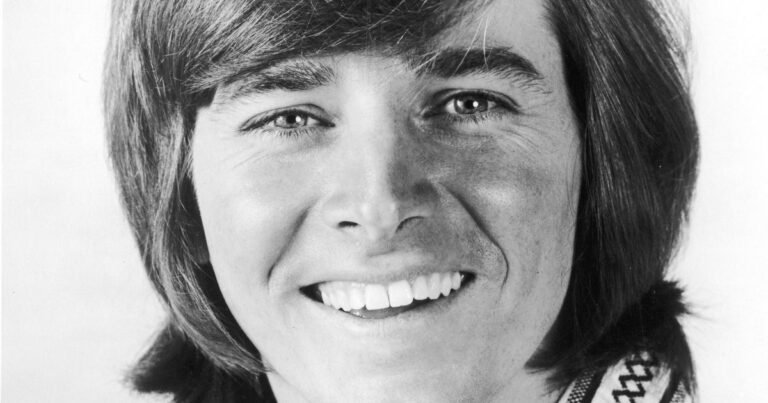 Bobby-Sherman-teen-idol-in-1960s-and-70s-dies-at.jpg