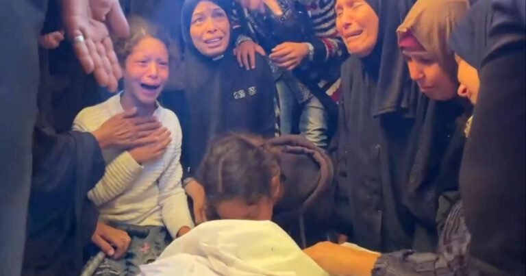 Dozens-shot-and-killed-trying-to-reach-aid-in-Gaza.jpg