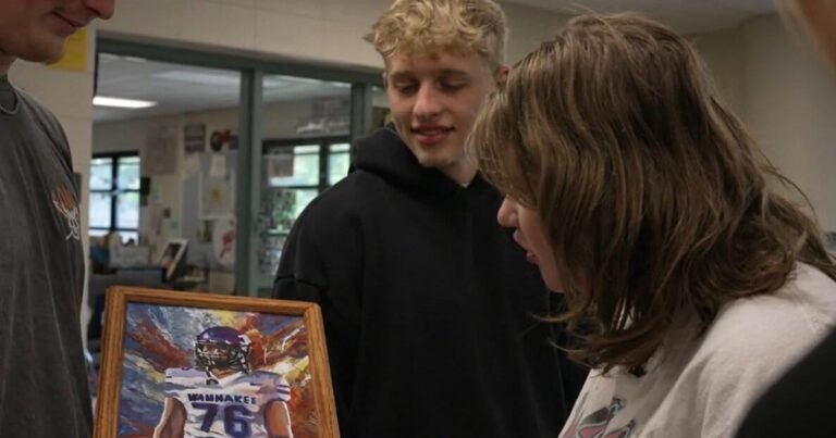 How-a-quiet-Wisconsin-high-school-senior-used-her-art.jpg