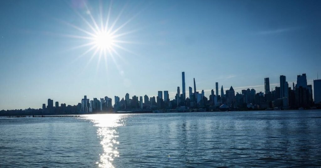 Millions-brace-for-dangerous-heat-wave-that-could-impact-travel.jpg