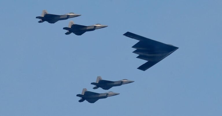 Multiple-US-B-2-bombers-head-to-Guam-as-Trump-weighs.jpg