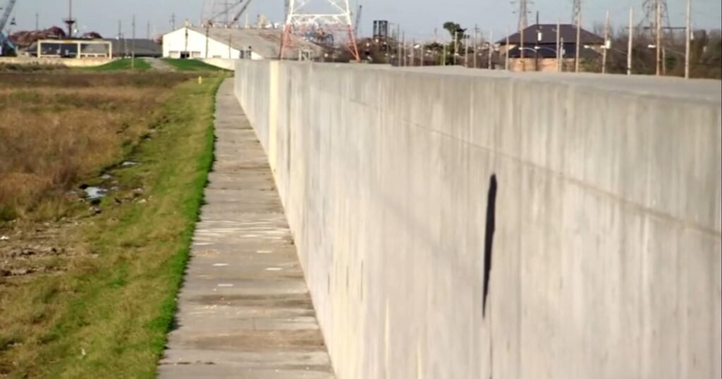New-Orleans-flood-barriers-are-sinking-study-finds.jpg