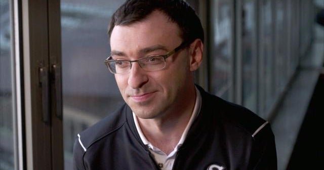 Play-by-play-with-Jason-Benetti-CBS-News.jpg