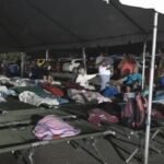 Puerto-Ricans-sleeping-outside-as-earthquakes-continue.jpg