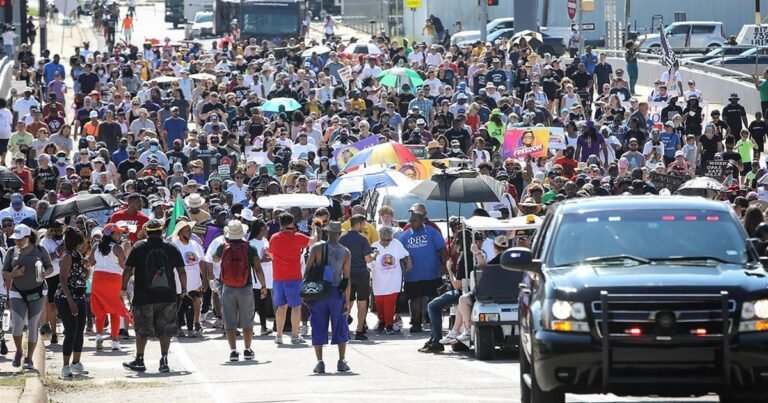 See-photos-of-Juneteenth-celebrations-across-the-US.jpg