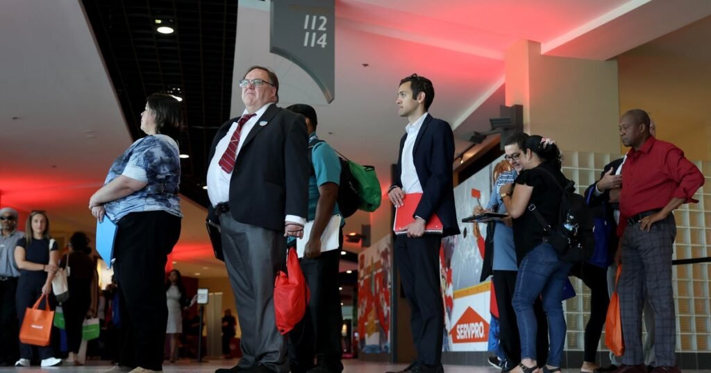 Unemployment-claims-rise-to-highest-level-in-8-months-signaling.jpg