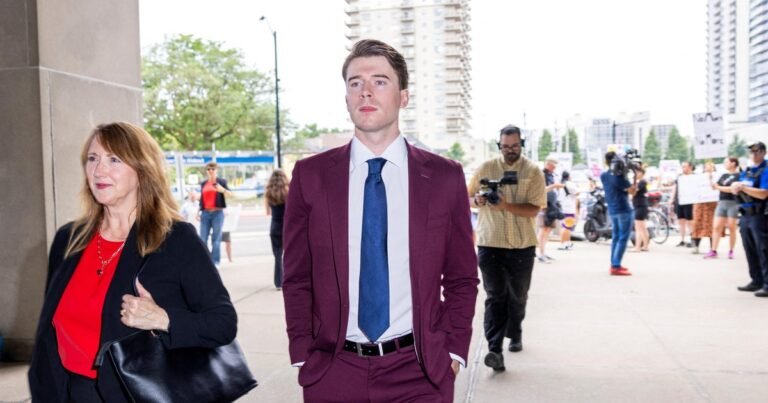 5-former-players-of-Canadas-junior-hockey-team-acquitted-by.jpg