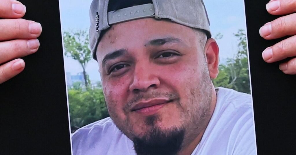 Abrego-Garcias-lawyers-ask-judge-to-delay-potential-release-from.jpg