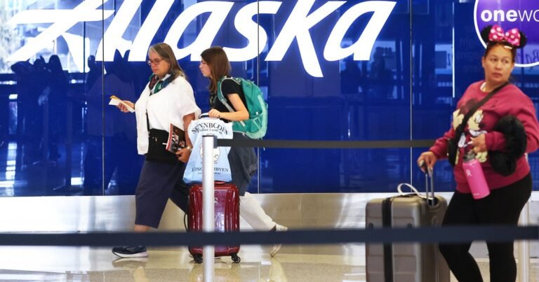 Alaska-Airlines-requests-system-wide-ground-stop-due-to-IT-outage.jpg