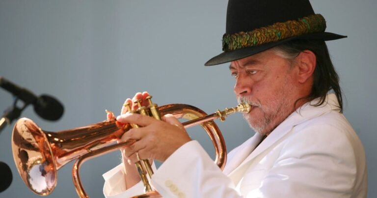 Chuck-Mangione-jazz-icon-known-for-Feels-So-Good-dies.jpg