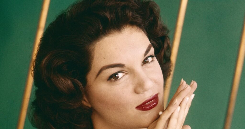 Connie-Francis-singer-whose-hits-included-Pretty-Little-Baby-dies.jpg