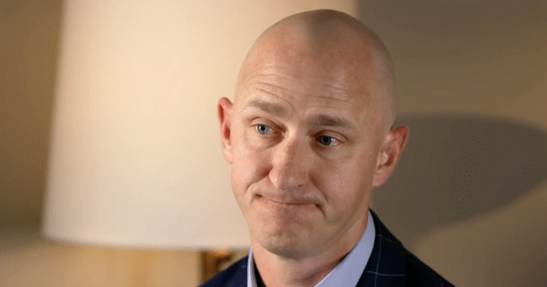 Ex-Alaska-Airlines-pilot-who-tried-to-shut-off-planes-engines.png