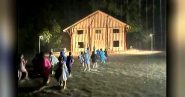 Eye-Opener-Texas-girls-still-missing-after-deadly-flash-floods.jpg