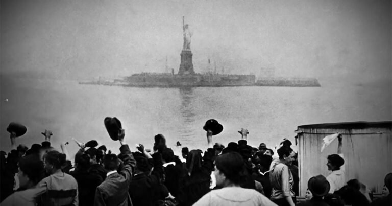 How-Lady-Liberty-became-a-beacon-for-immigrants.jpg