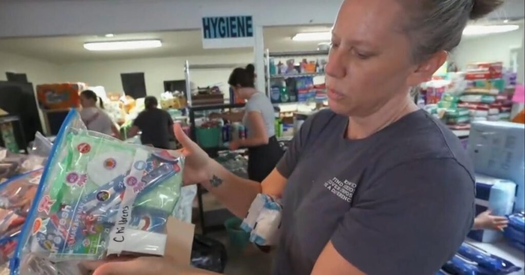 How-volunteers-are-stepping-up-after-the-Texas-floods.jpg
