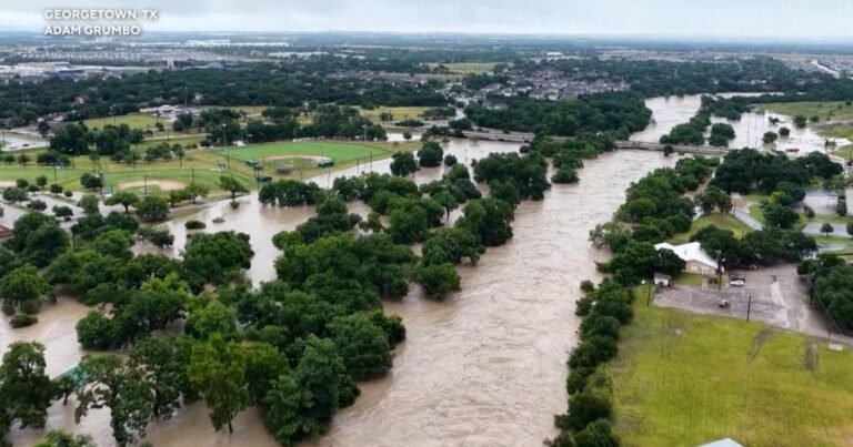 Hundreds-rescued-from-catastrophic-Texas-flooding.jpg