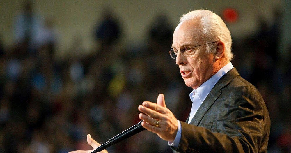 John-MacArthur-influential-evangelical-preacher-dies-at-86.jpg