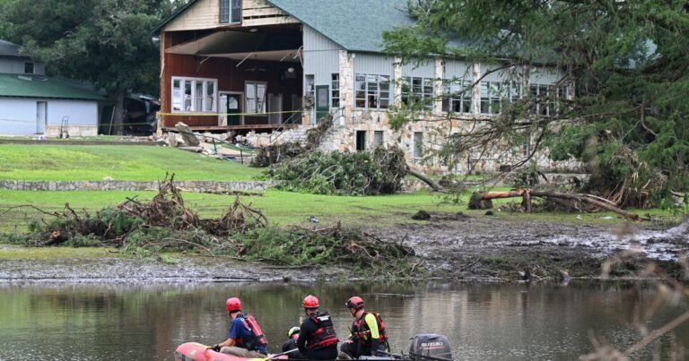 Kerr-County-emergency-official-says-he-was-sick-and-asleep.jpg