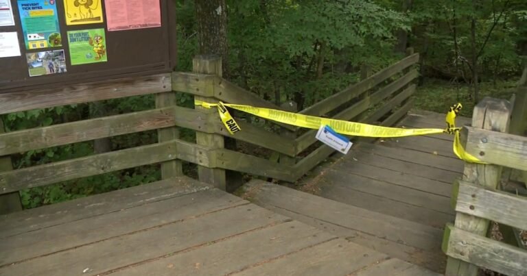 Manhunt-for-suspect-wanted-for-double-murder-on-Arkansas-hiking.jpg