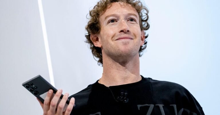 Mark-Zuckerberg-settles-lawsuit-over-Cambridge-Analytica-scandal-reports-say.jpg