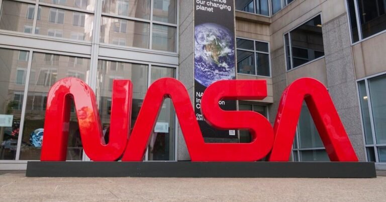 More-than-20-of-NASAs-workforce-requests-to-leave-agency.jpg