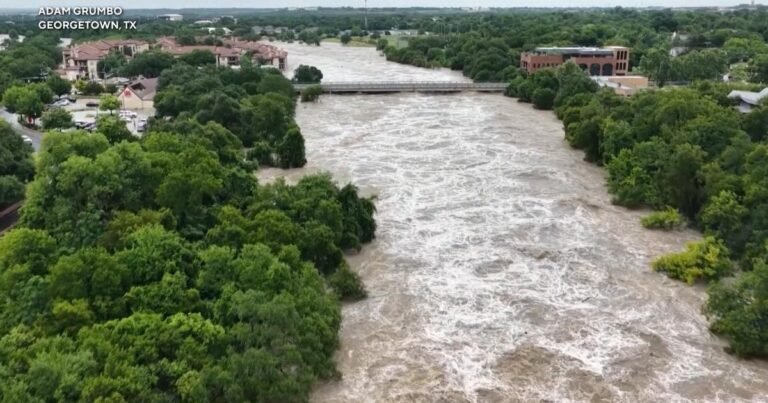 Questions-remain-over-early-warning-systems-in-deadly-Texas-flooding.jpg