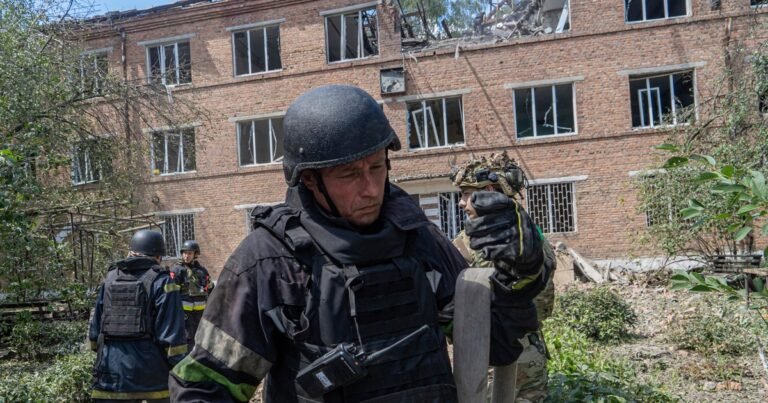 Russia-and-Ukraine-trade-aerial-attacks-killing-4.jpg