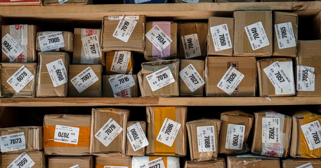 Trump-suspends-de-minimis-exemption-for-low-value-imports.jpg