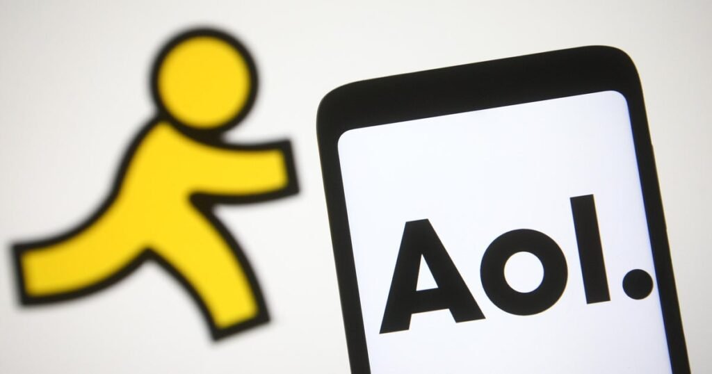 AOL-is-ending-its-dial-up-service-disconnecting-from-the-1990s.jpg