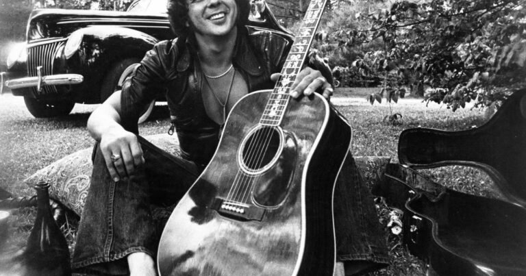 Bobby-Whitlock-Derek-and-the-Dominos-founder-dies-at-77.jpg