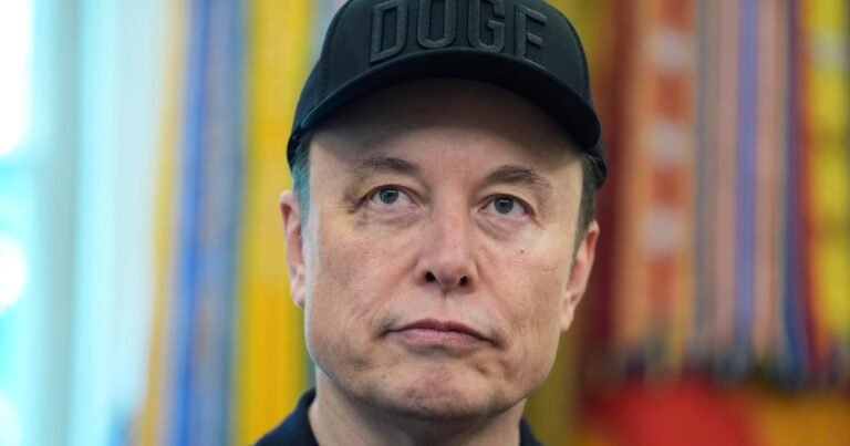 Elon-Musk-accuses-Apple-and-OpenAI-of-stifling-AI-competition.jpg