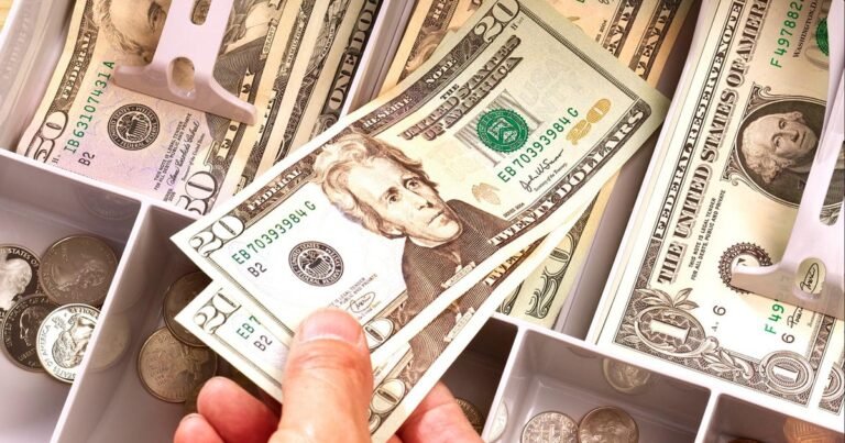 GDP-grew-faster-in-the-second-quarter-than-initially-estimated.jpg