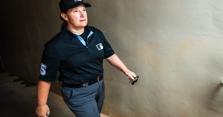 Jen-Pawol-makes-MLB-history-has-first-female-umpire-donates.jpg